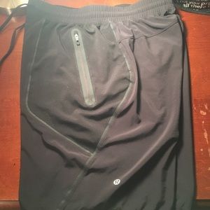 Lululemon Schema Short (Black)